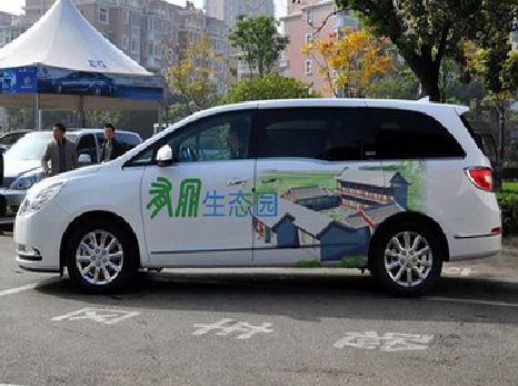 永丰户外车贴喷绘如何保持效果?